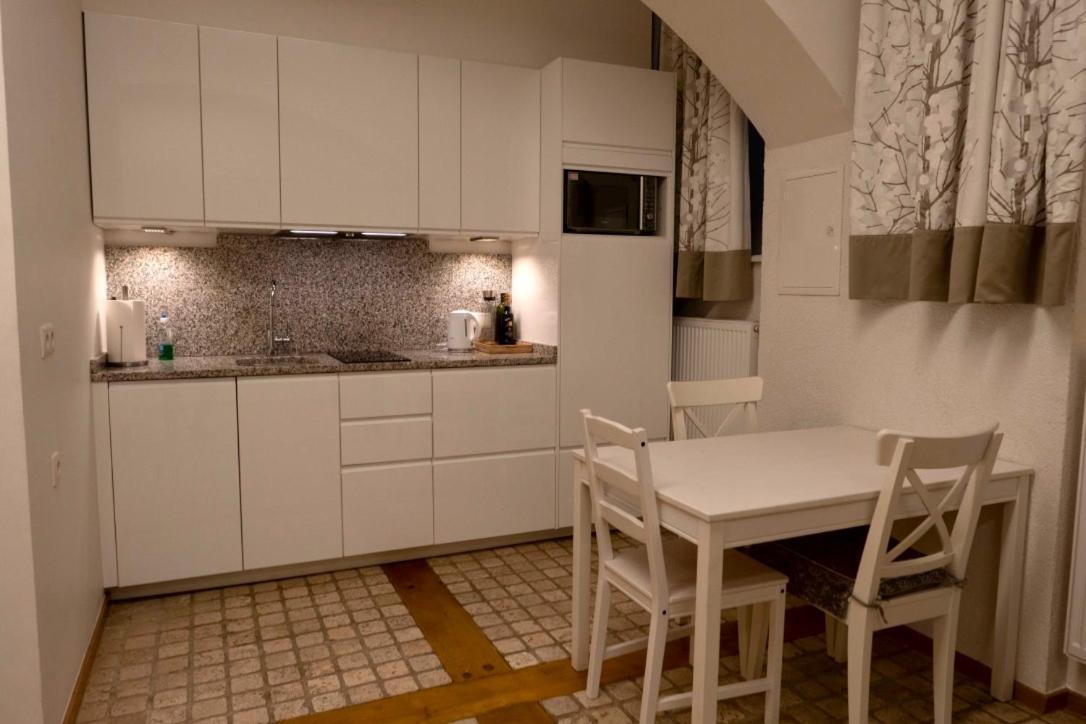 Modern Studios Near City Center ウィーン エクステリア 写真