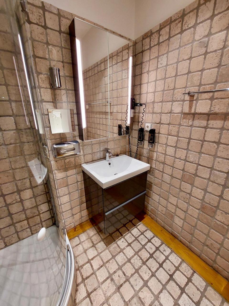 Modern Studios Near City Center ウィーン エクステリア 写真